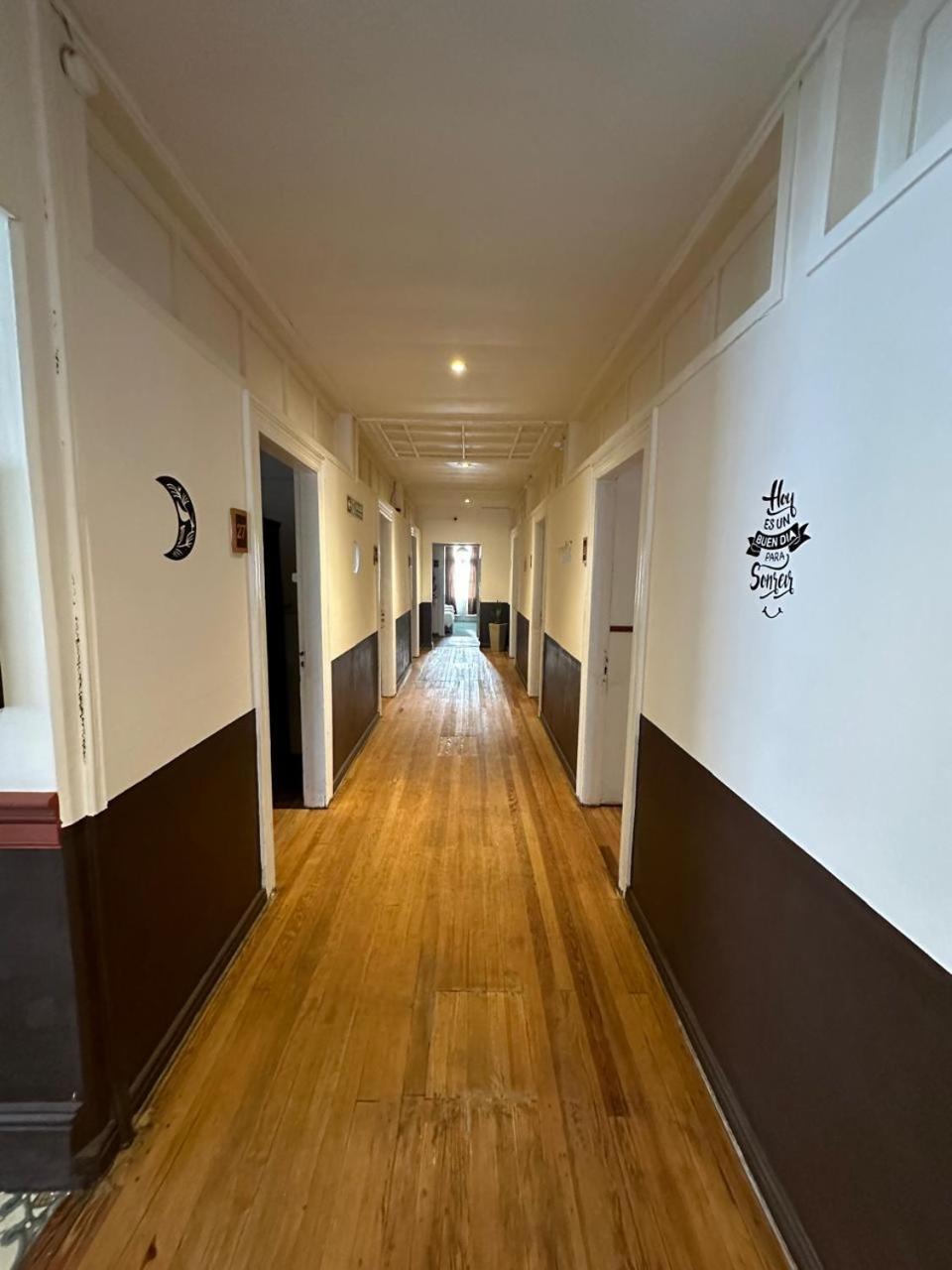 Hotel Paris Río Gallegos Kültér fotó