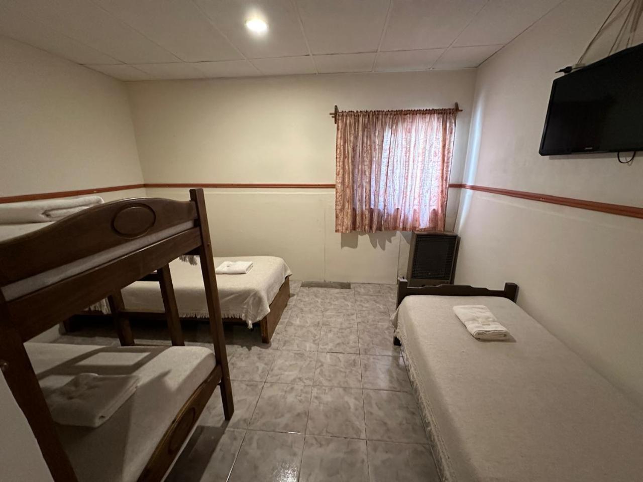 Hotel Paris Río Gallegos Kültér fotó